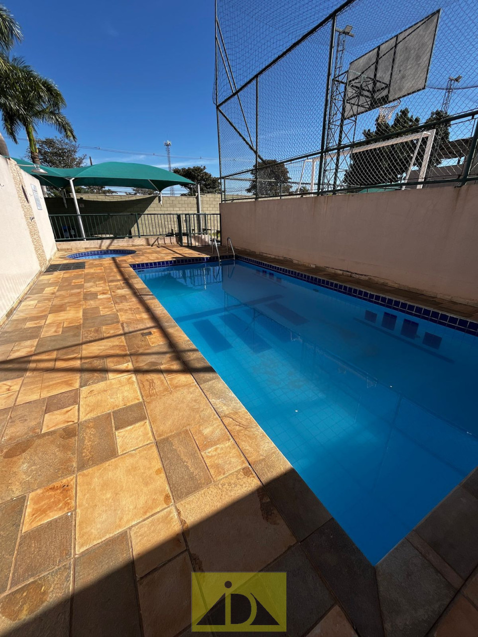 APARTAMENTO Á VENDA PORTAL DAS TORRES
