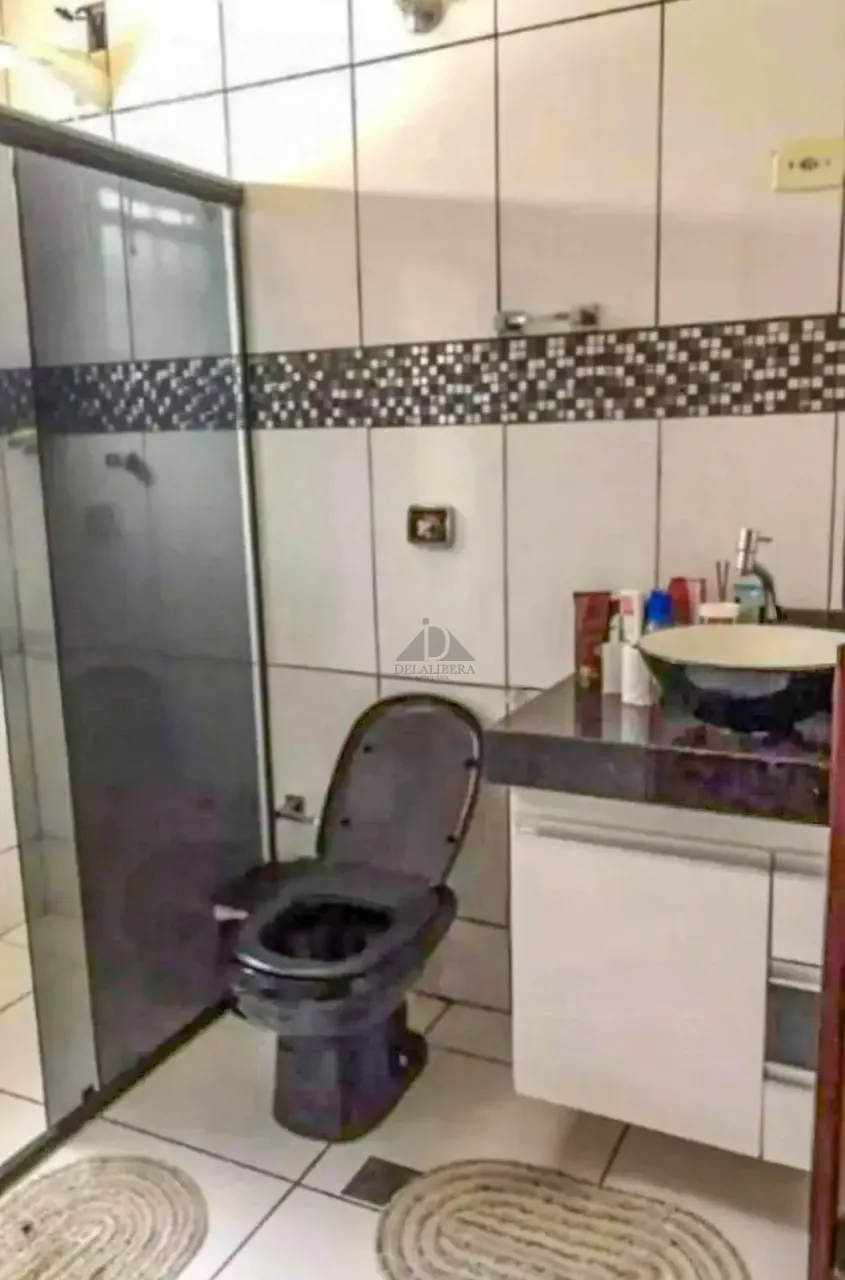Casa a venda na zona norte