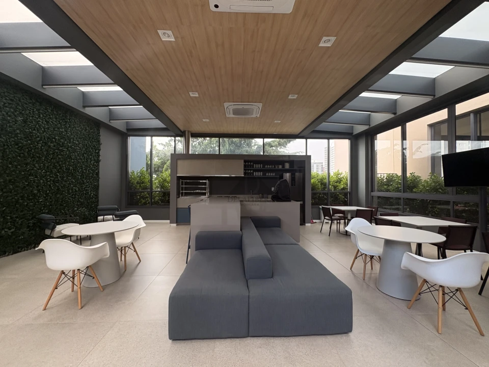 APARTAMENTO ED. TAY