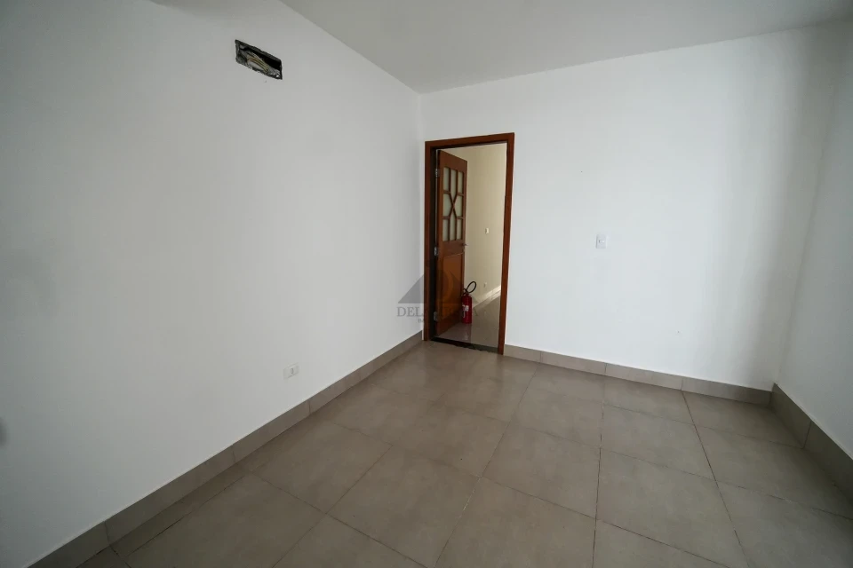 CONSULTORIO/ESCRITÓRIO TÉRREO