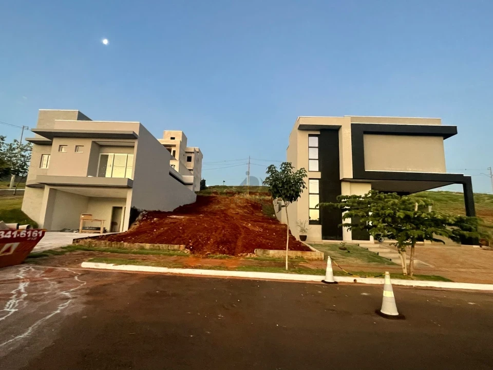 TERRENO A VENDA PARQUE TAUÁ