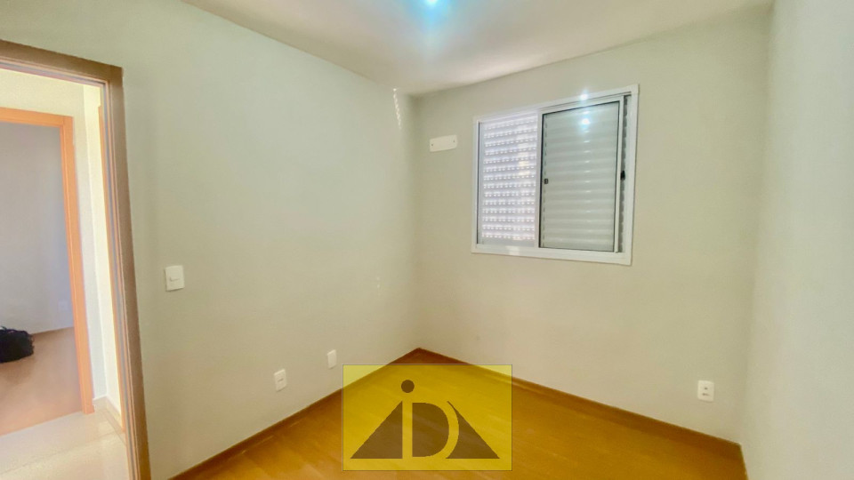 APARTAMENTO À VENDA - EDIFÍCIO LAGO MAGGIORE