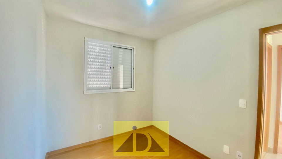 APARTAMENTO À VENDA - EDIFÍCIO LAGO MAGGIORE