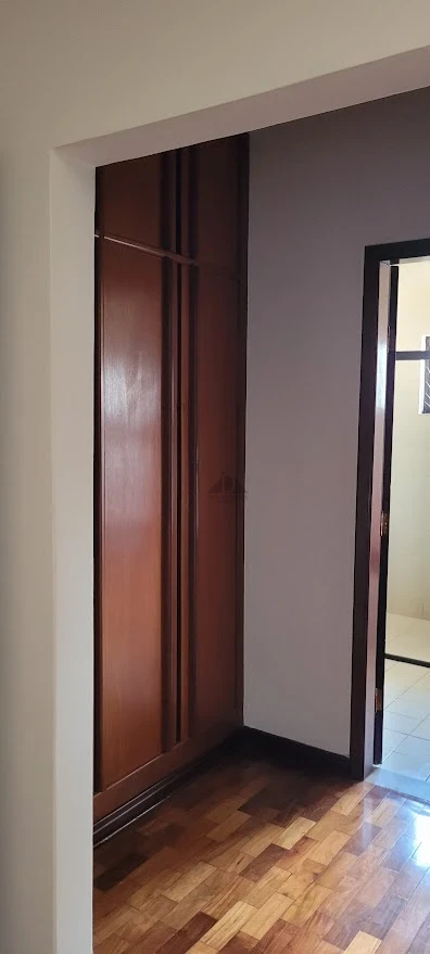 CASA A VENDA CHAMPAGNAT