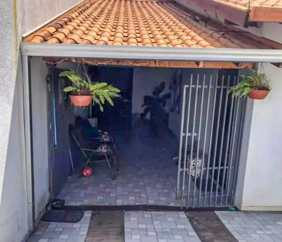 Casa a venda na zona norte