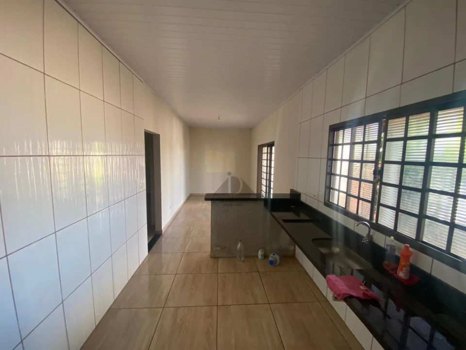 CASA A VENDA EM LONDRINA RESIDENCIAL ABUSSAFE