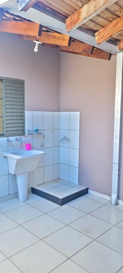 CASA PARA LOCAÇÃO MONTECATINI