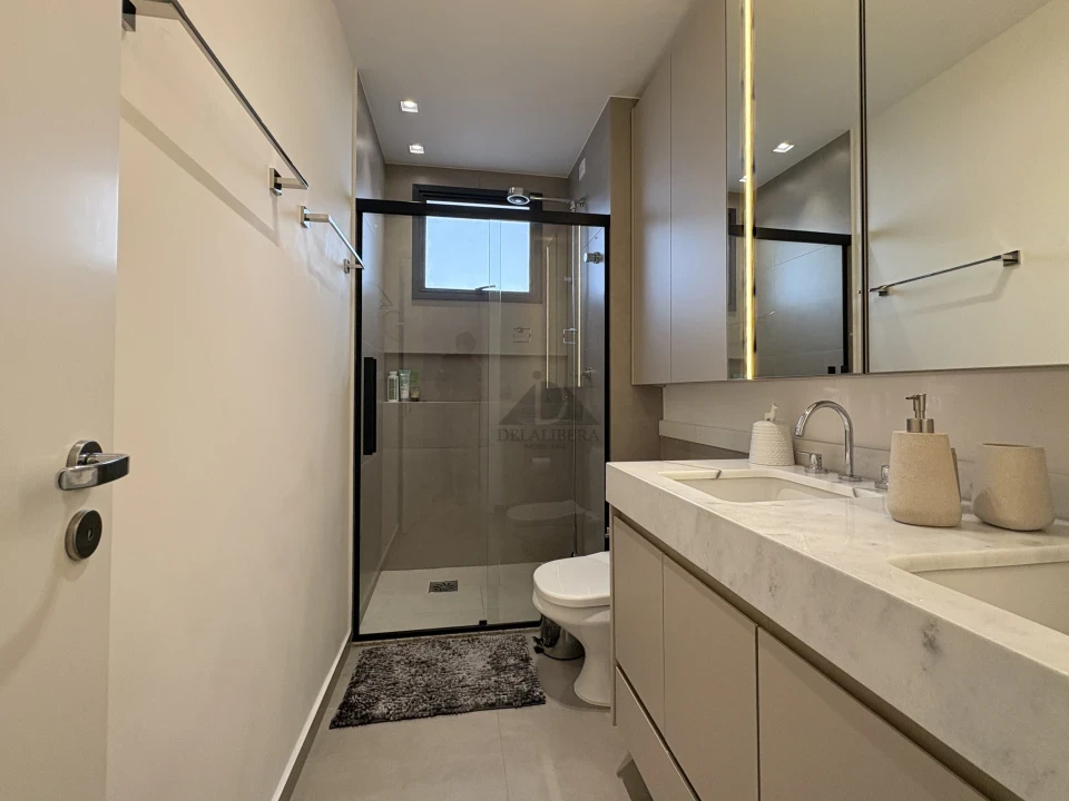 APARTAMENTO ED. TAY