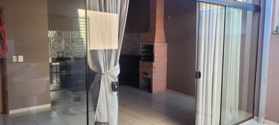 CASA PARA LOCAÇÃO MONTECATINI