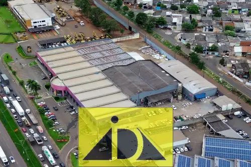 BARRACÃO COMERCIAL AV. TIRADENTES