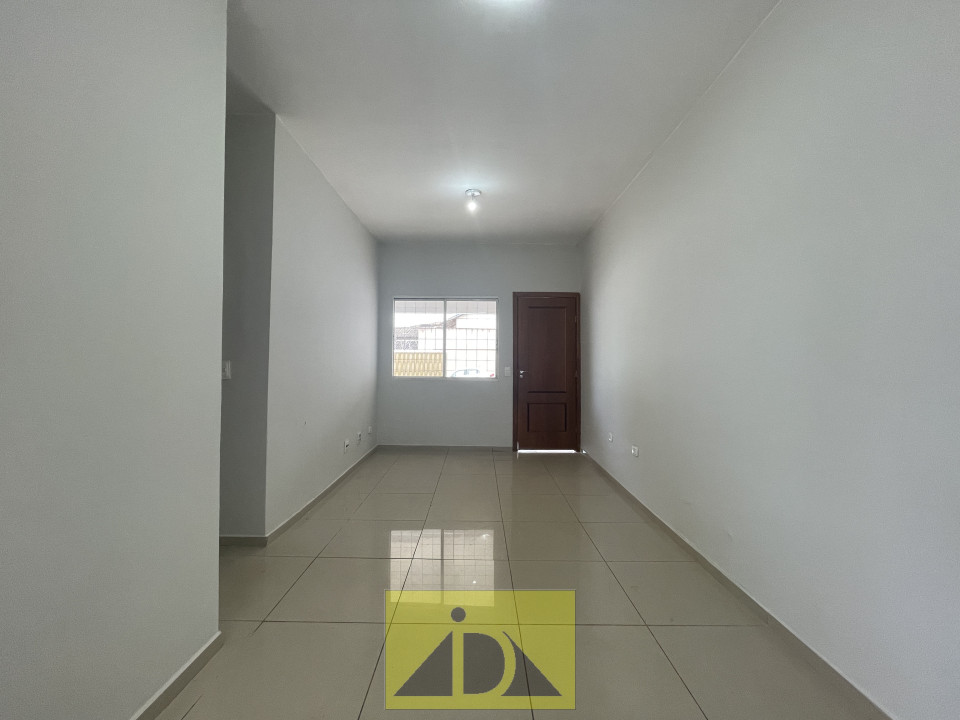 CASA  A VENDA BERNARDO TRINDADE