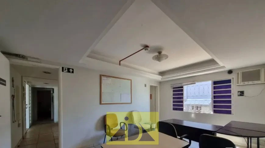 BARRACÃO COMERCIAL AV. TIRADENTES