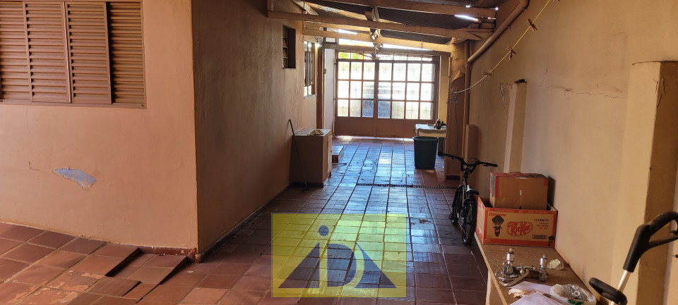 CASA PARA LOCAÇÃO CARAVELLI