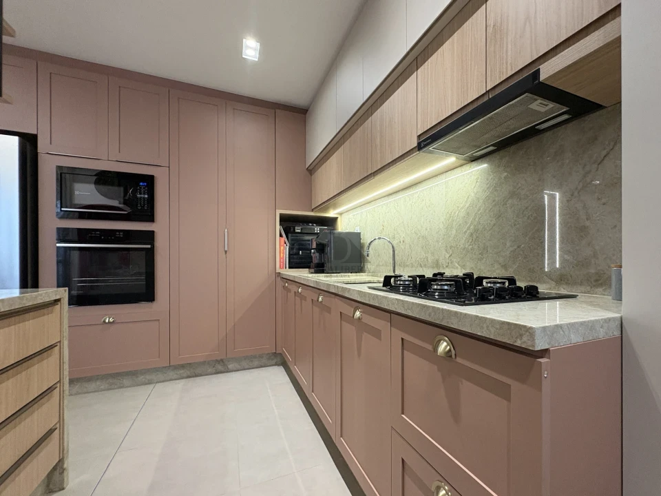 APARTAMENTO ED. TAY