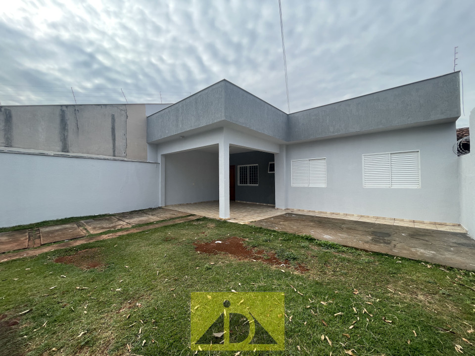 CASA  A VENDA BERNARDO TRINDADE