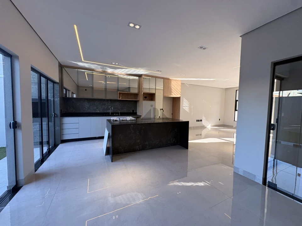 Casa Em Condomínio À Venda Heimtal Londrina