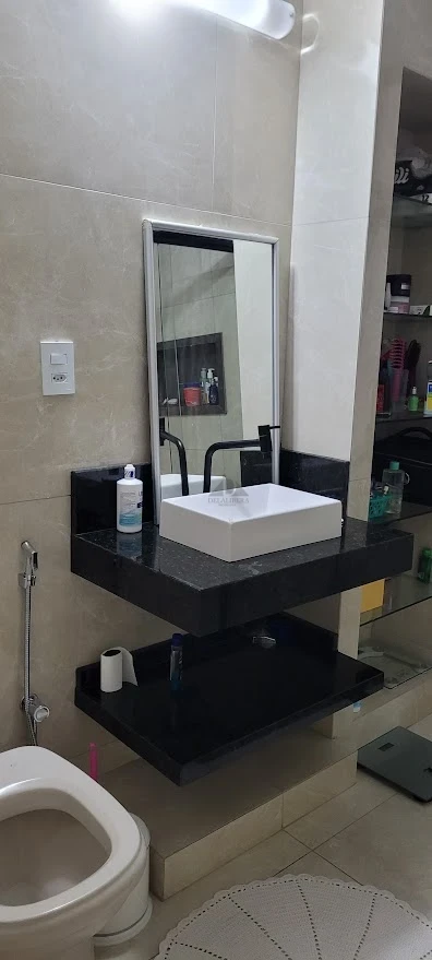 APARTAMENTO CENTRO DE LONDRINA ED. MARIA JOANA