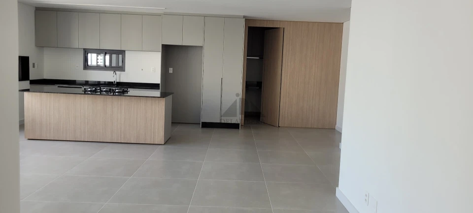 APARTAMENTO ED HAUSE