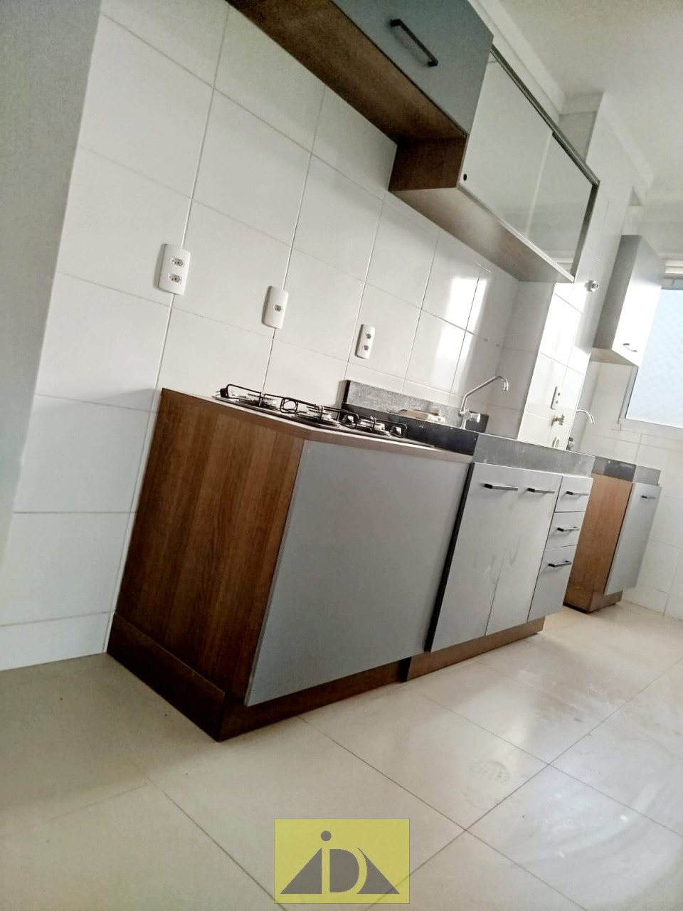 APARTAMENTO À VENDA - EDIFÍCIO LAGO MAGGIORE