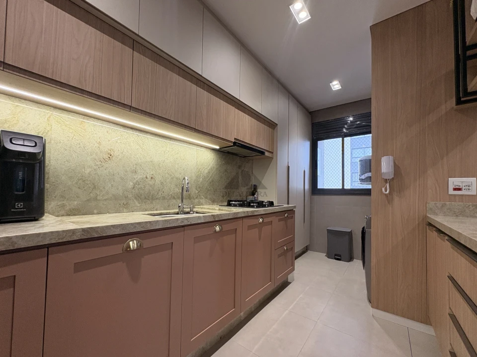 APARTAMENTO ED. TAY