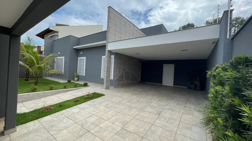 CASA A VENDA JD MEDITERRANEO