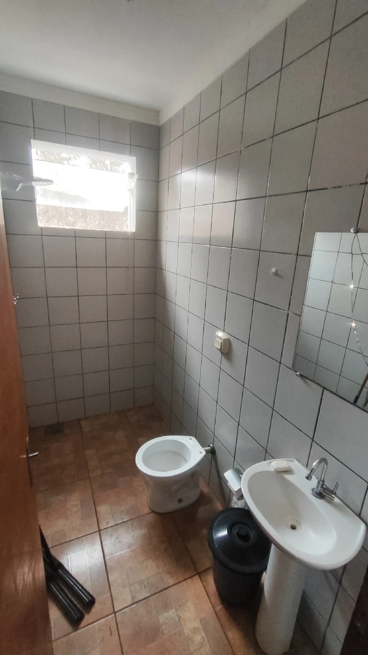Imagens do imóveis Edícula para Venda Res da Colina - Barra Bonita - SP.