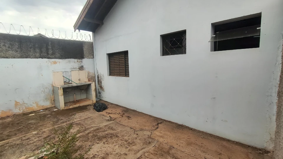 Imagens do imóveis Edícula para Venda Res da Colina - Barra Bonita - SP.