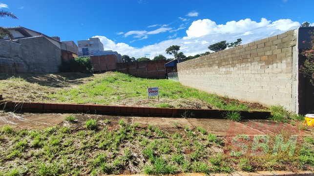 Terreno à venda RESIDENCIAL SARGENTIM Barra Bonita