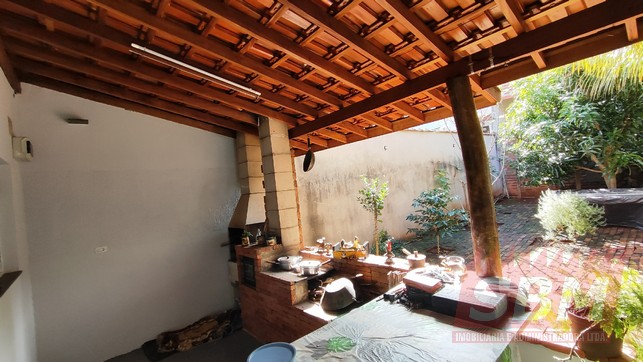 Casa à venda JARDIM DAS DRACENAS Barra Bonita
