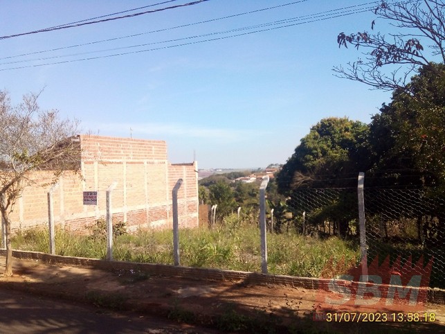 Terreno à venda JARDIM SANTA HELENA Barra Bonita