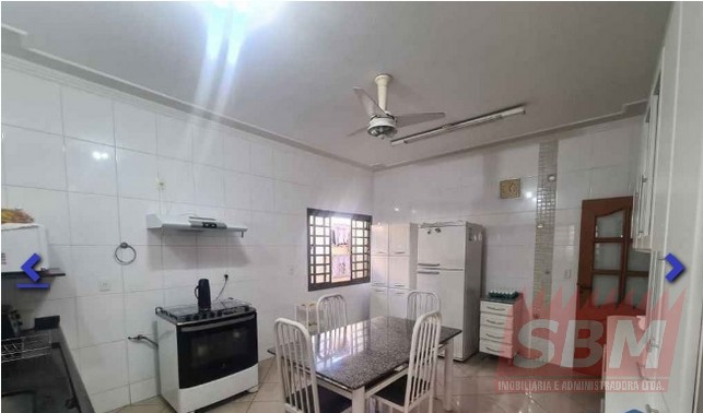 Casa à venda CONDOMINIO JARDIM FLAMBOYAM Jaú