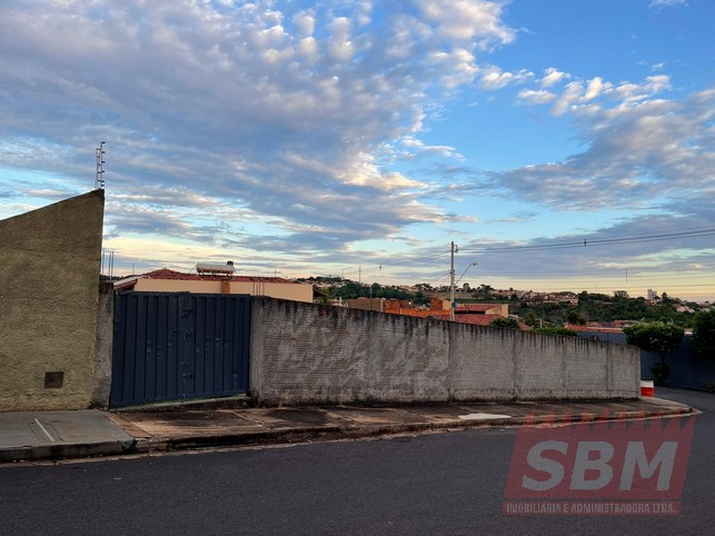 Terreno à venda RESIDENCIAL SARGENTIM Barra Bonita