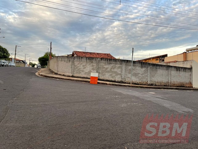 Terreno à venda RESIDENCIAL SARGENTIM Barra Bonita