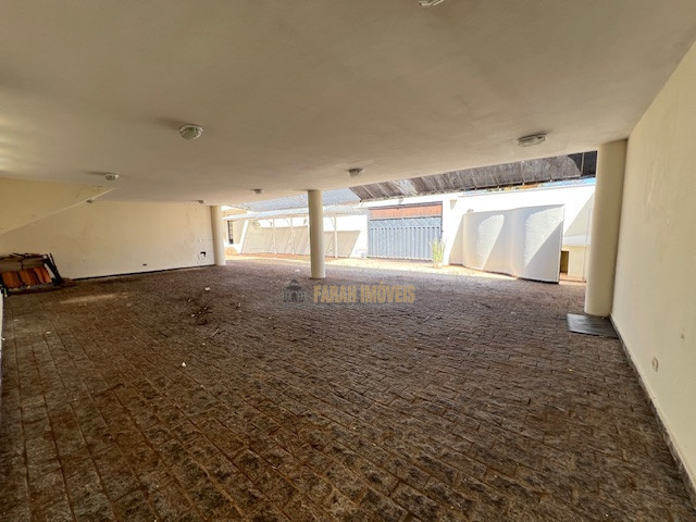 Casa comercial  - Lago Parque