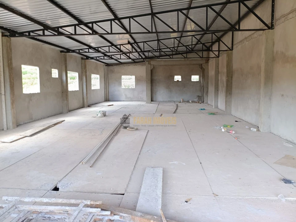 Imagens do imóveis Barracão Comercial - 02 andares