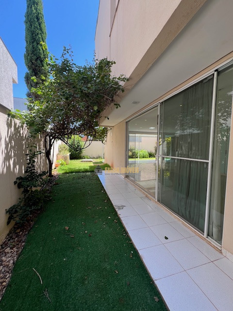 Imagens do imóveis Condomínio Alphaville  - 2