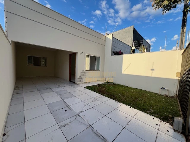 Imagens do imóveis CASA - BAIRRO PORTAL VERSALLES 1