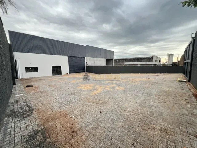 Imagens do imóveis Barracão Comercial