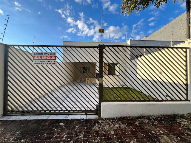 CASA - BAIRRO PORTAL VERSALLES 1