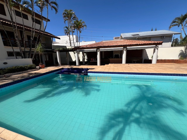 Casa comercial  - Lago Parque