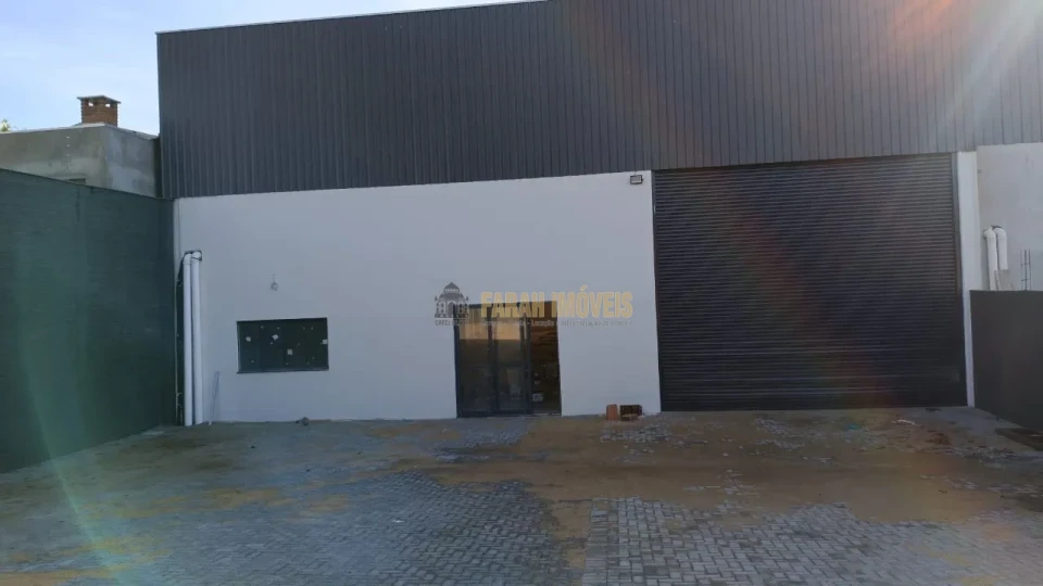 Imagens do imóveis Barracão Comercial