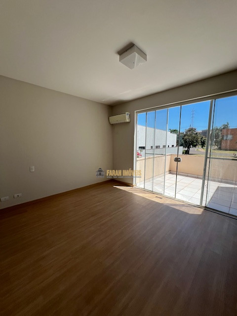 Imagens do imóveis Condomínio Alphaville  - 2