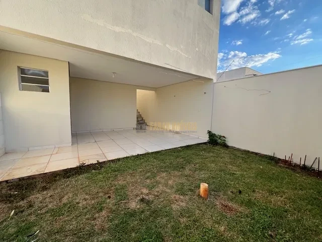 Imagens do imóveis CASA - BAIRRO PORTAL VERSALLES 1