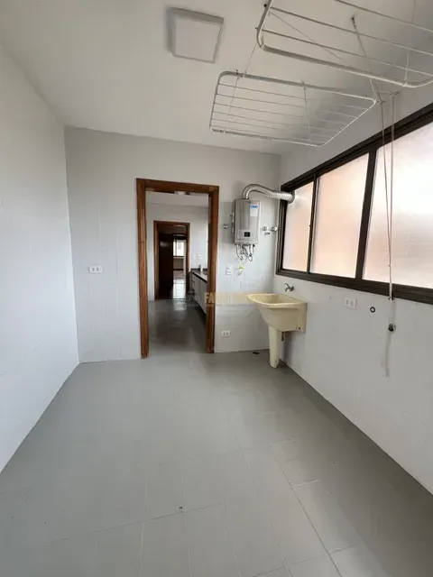 Imagens do imóveis EDIFÍCIO TERRA DOS IMIGRANTES