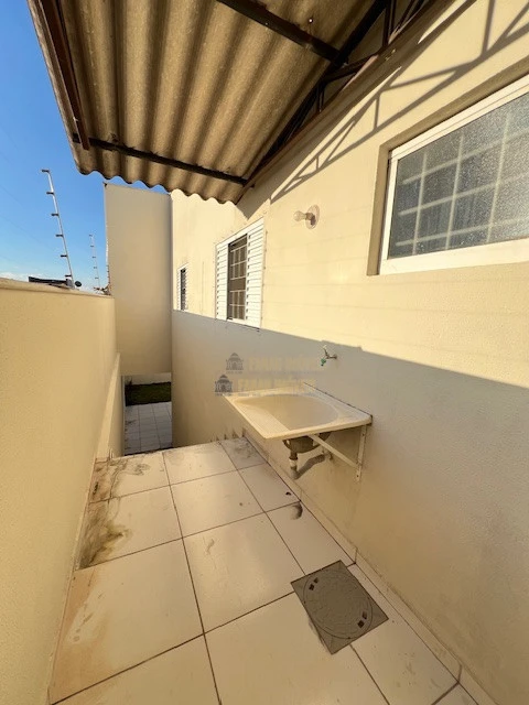 Imagens do imóveis CASA - BAIRRO PORTAL VERSALLES 1