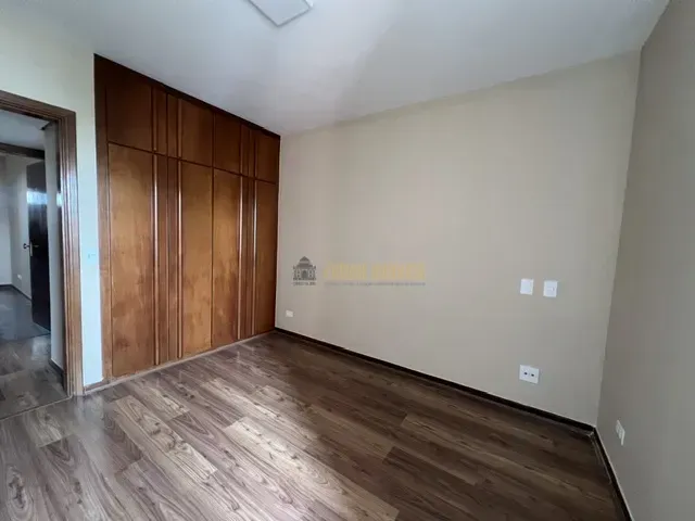 Imagens do imóveis EDIFÍCIO TERRA DOS IMIGRANTES