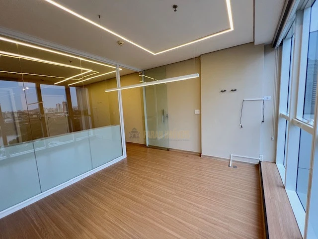 EDIFICIO PALHANO BUSINESS CENTER