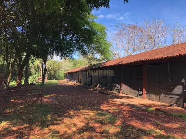 Terreno Condomínio Estancia Cabral