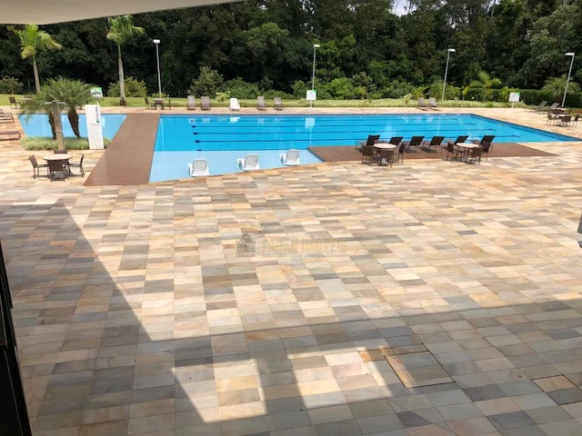 TERRENO A VENDA CONDOMINIO ALPHAVILLE 2