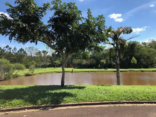 Terreno Condomínio Estancia Cabral